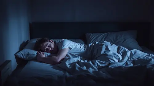 Dormir sin descanso cuando el cuerpo duerme pero el alma no